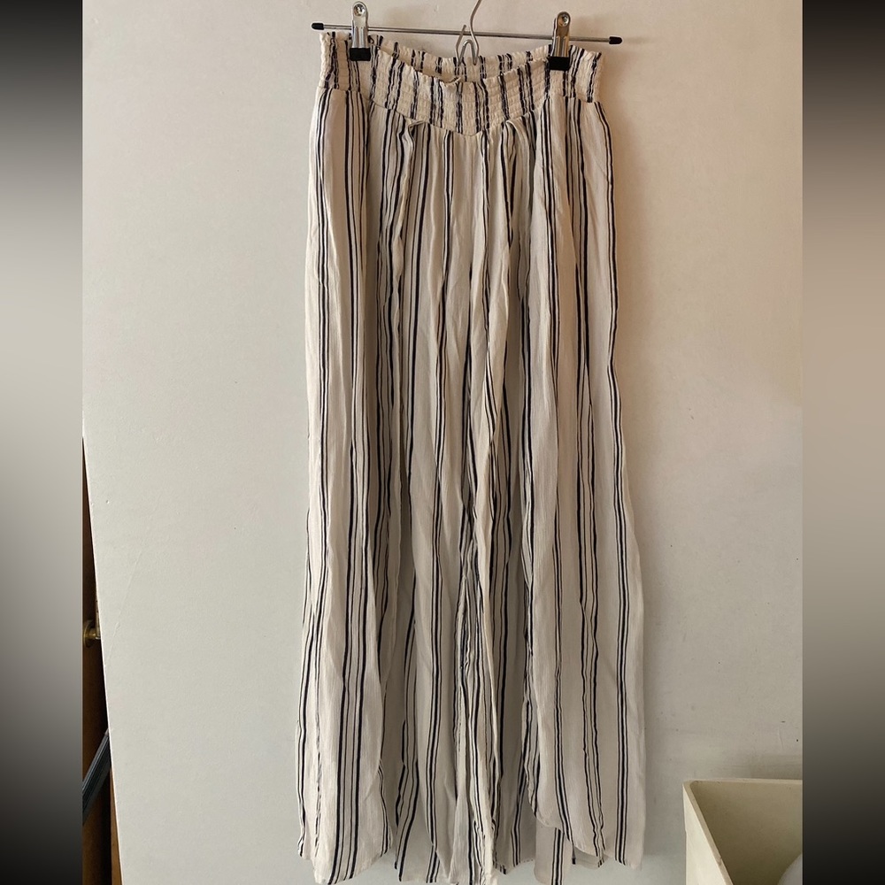 Women’s Billabong Flowy Pants